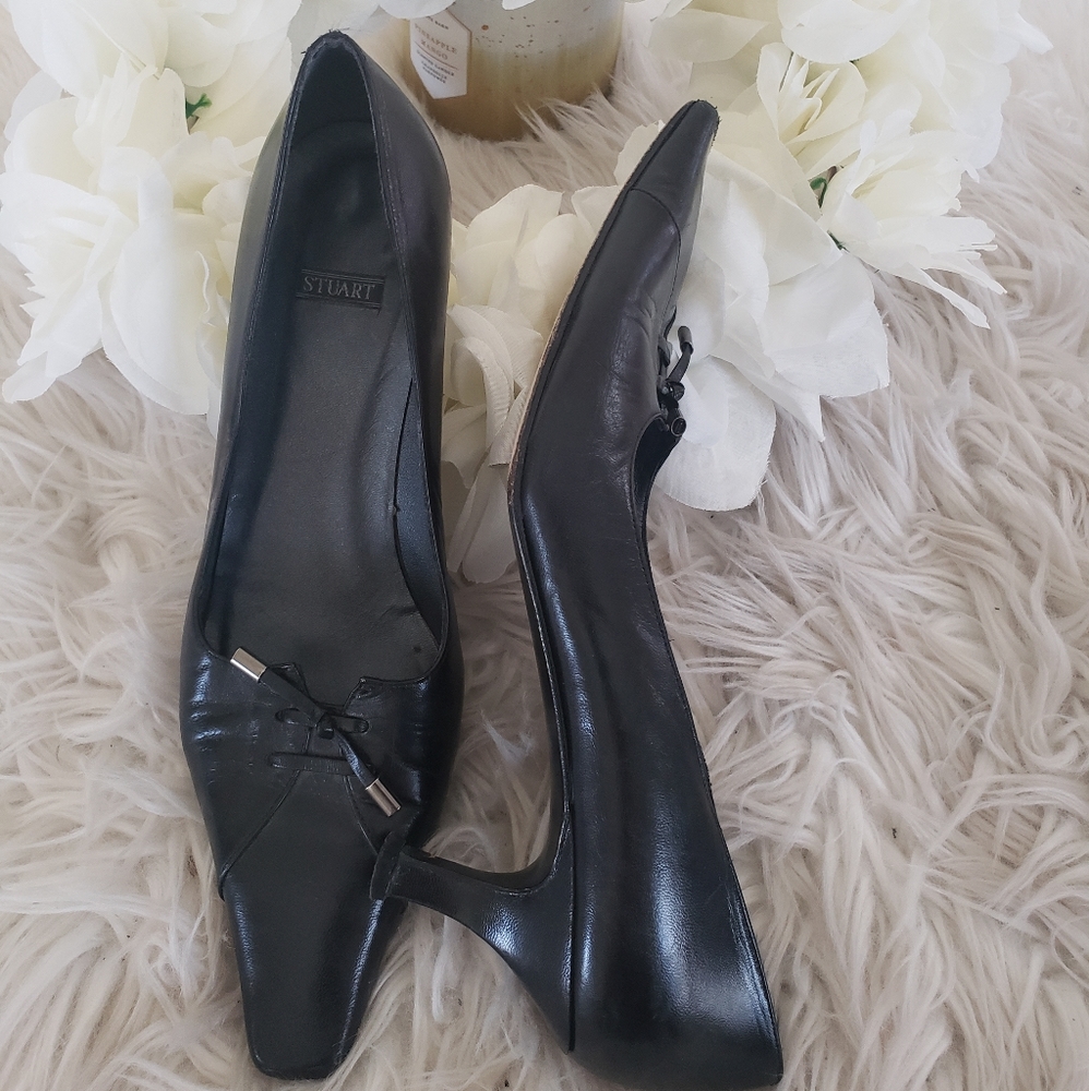Stuart Weitzman - Picture 2 of 2